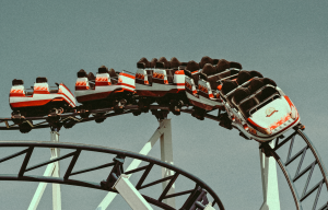 Vérins hydrauliques harnais roller coaster
